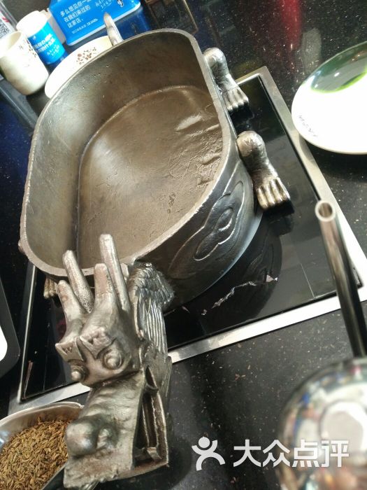 徐师傅太子锅餐具摆设图片 第17张