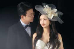 -Mu慕婚纱摄影·超级工作室