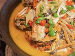 咕噜咕噜丨炭炉蟹-老长沙龙虾馆·聚会餐厅(白石洲店)