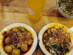 -拈签一笑黄牛肉辣卤串串