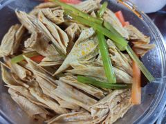 腐竹-小城粥道·海胆鲜虾粥(解放广场店)