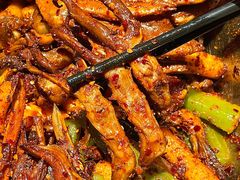 -嘎嘎鸭下巴·爆辣干锅(明教寺店)