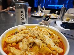 -W COLLECTIVE  DESSERT SHOP