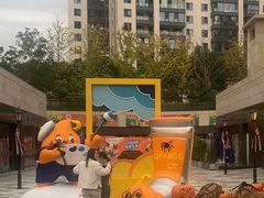 -阳光滨江天地尚湾里-地下停车场