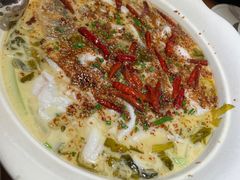 -江渔儿酸菜鱼专门店(明珠广场店)