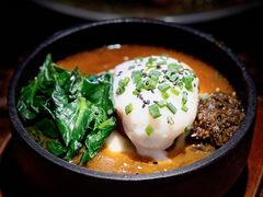 四川担担牛肉汤配芝士牛肉汉堡扒-Let'sBURGERplus·非常创意汉堡(三里屯店)