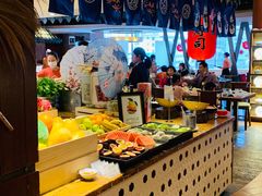 自助取餐区-广州中心皇冠假日酒店-环市食坊·海鲜自助餐厅