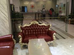 -莫泰酒店(上海虹桥北新泾地铁站天山路店)