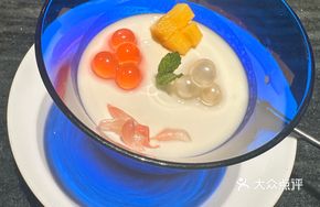 Bird's Nest Milk Jelly