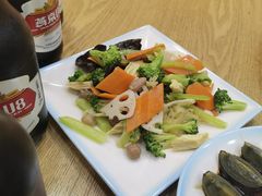 -屯老二农家铁锅炖·行业领军者(梅江店)