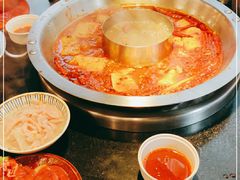 -王婆乔鲜鱼自助火锅(蜀汉路店)