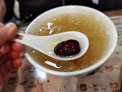 冰糖银耳莲子羹-诚兴泰蟹黄灌汤包(六年匠心传承-黄土岭店)