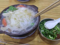 -贵州沾水米线(学田湾店)