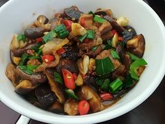 -寻钵记民菜馆·正宗常德钵子菜(滨湖路店)