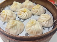 -馋三尺蟹粉小笼(人民广场店)