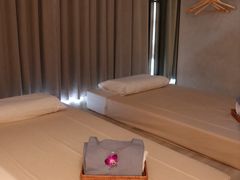 -Let’s Relax Spa(MBK)