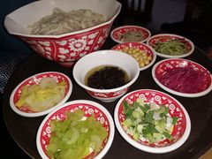 京味炸酱面-大海碗·京菜炸酱面(雍和宫店)