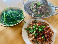 -周记翘脚牛肉