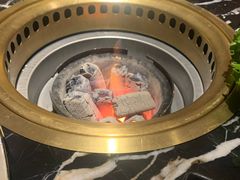 -山川小町·极番烧肉(新地假日广场店)