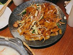 -南拳十三姨·潮汕砂锅粥(世纪金源店)