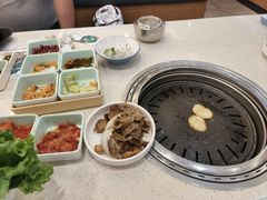 -韩香福烤肉庄园(荣成店)