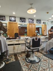 -韦恩先生Barbershop英式男士理发馆