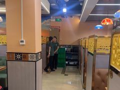 -花儿穆萨·烤肉餐厅(石马坪店)