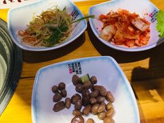 -唯成•韩国炭火烤肉 유성고기