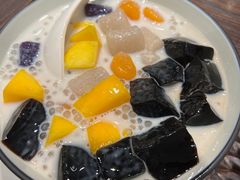 芋圆芒果西米龟苓宝-香港龟正盅 手作糖水甜品龟苓膏(千灯湖环宇城店)