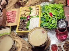 -慢丽江·云南野生菌土鸡锅(西山店)