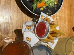 -HUZI虎滋精酿餐吧(京西大悦城店)