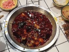 -晓彭肥肠鸡·泡椒鸡火锅(水木天地店)