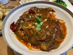 红烧蝶鱼头-天怡興·百年蒸饺(中心书城店)