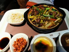 鸡胗酸豆角-蓝山咖啡馆(钱江龙店)
