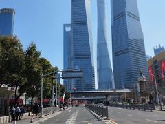 -陆家嘴空中步行连廊