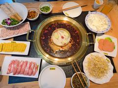 -周小明火锅(黑金冠社区店)