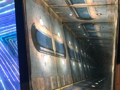 -上海外滩星空失恋减压馆(外滩旗舰馆)