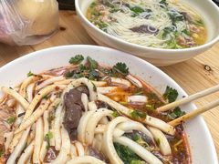 -文山荷鲜居(翠湖店)