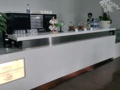 -奔驰上海利星(七宝店)