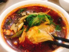 麻辣米线-子午路张记肉夹馍(翠华路店)