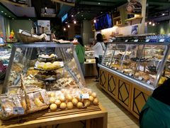 面包甜点陈列柜-东哥面包(江宁大润发店)