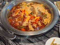 -老船舫·现做活鲜鱼馆(东郊记忆店)