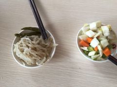 -闫家驴肉老店(华电一校店)