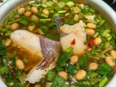 -小饕荟雅安贡椒鱼鲜馆(广福桥店)
