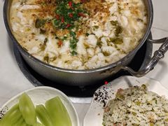 -德林酸菜鱼火锅(南丹店)