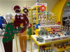 -m豆巧克力世界(上海世茂广场店)
