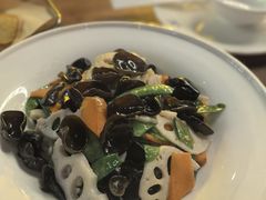 -不二·民谣音乐餐吧(长沙店)