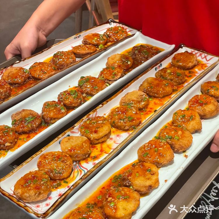 喜欢成都的理由很简单!火爆鳝鱼面算一条吧