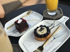 -UNI UNI(环亚凯瑟琳店)