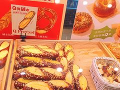 谷物碱水棒-巴黎贝甜(大宁国际商业广场店)